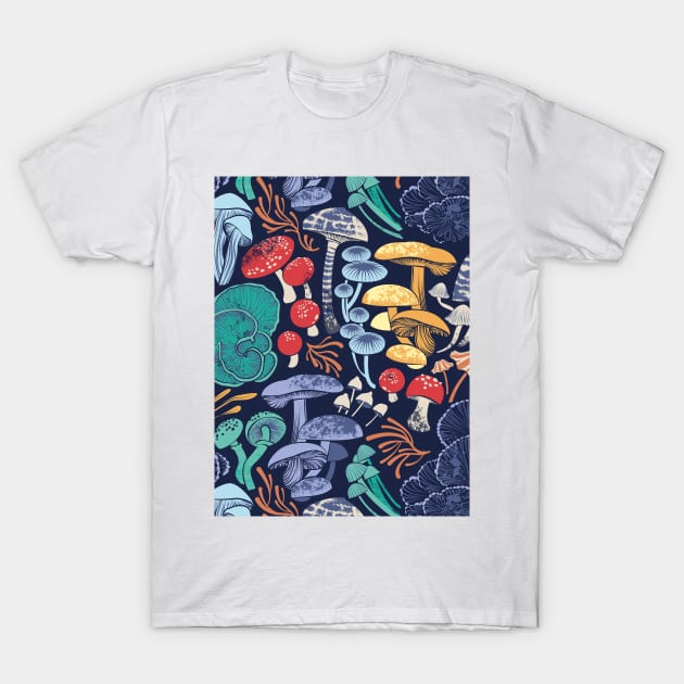 Mystical fungi // pattern // midnight blue background multicoloured wild mushrooms T-Shirt by SelmaCardoso